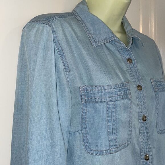 Talbots light blue denim chambray long sleeved shirt - Picture 5 of 10